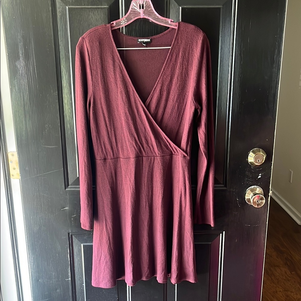 NWOT Express Women’s Sweater Dress - Heathered Burgundy - Sz Medium